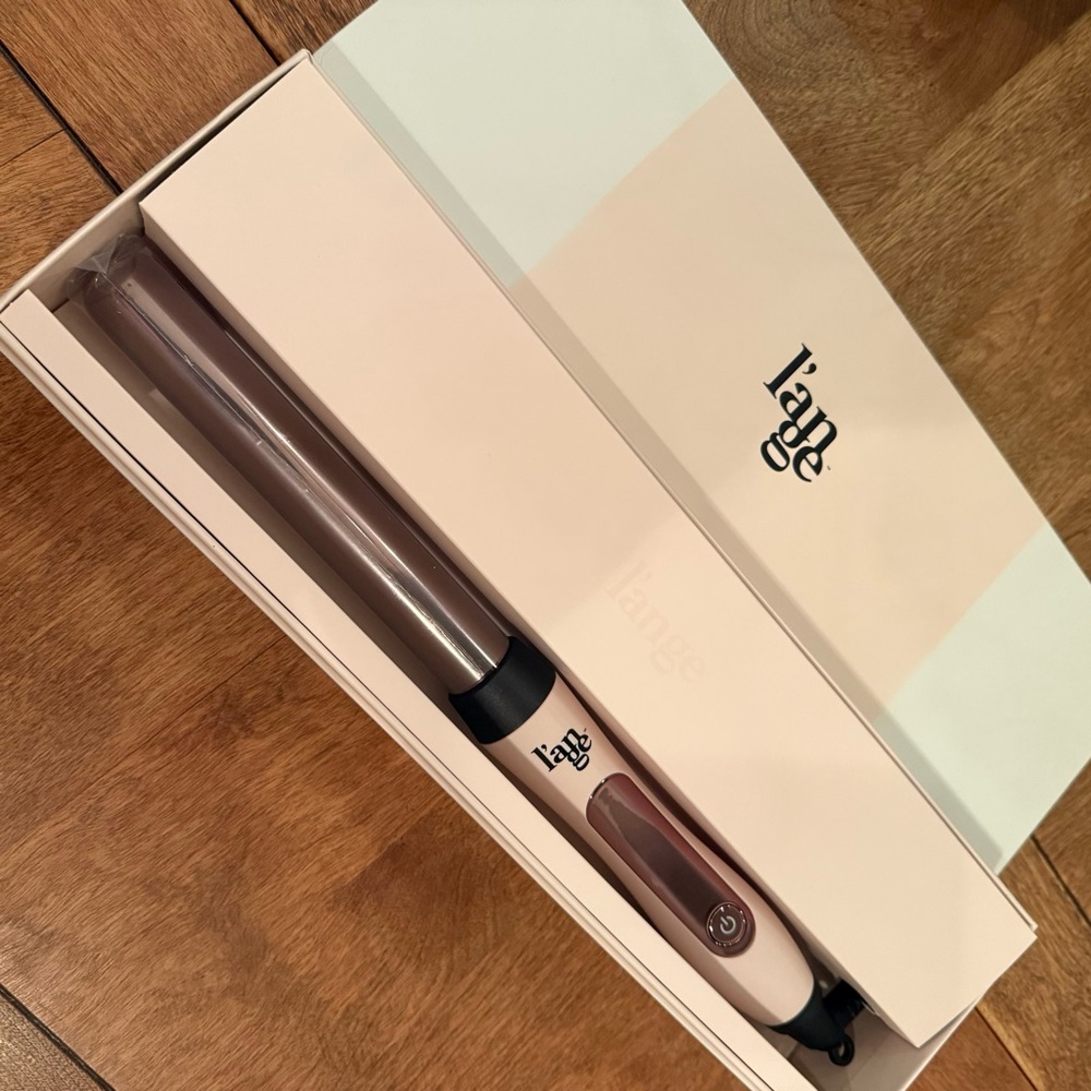 L'ange Le Curl 25mm Titanium Curling Wand - New in box